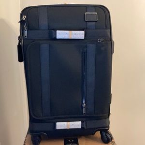 Tumi Merge 26 inch Expandable